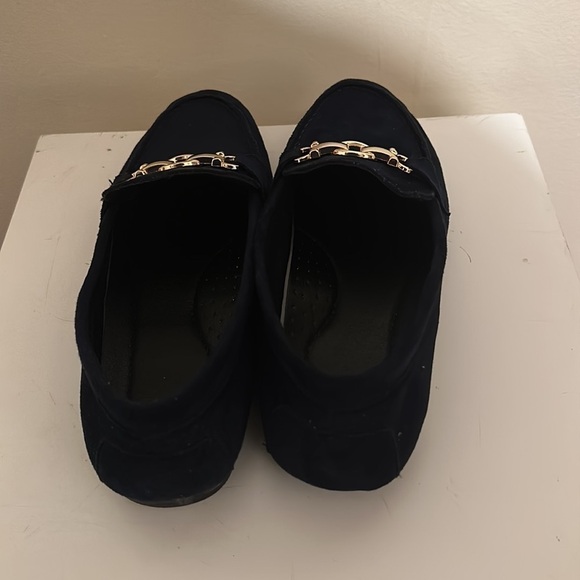 Navy blue suede loafer pre owned - Picture 2 of 5